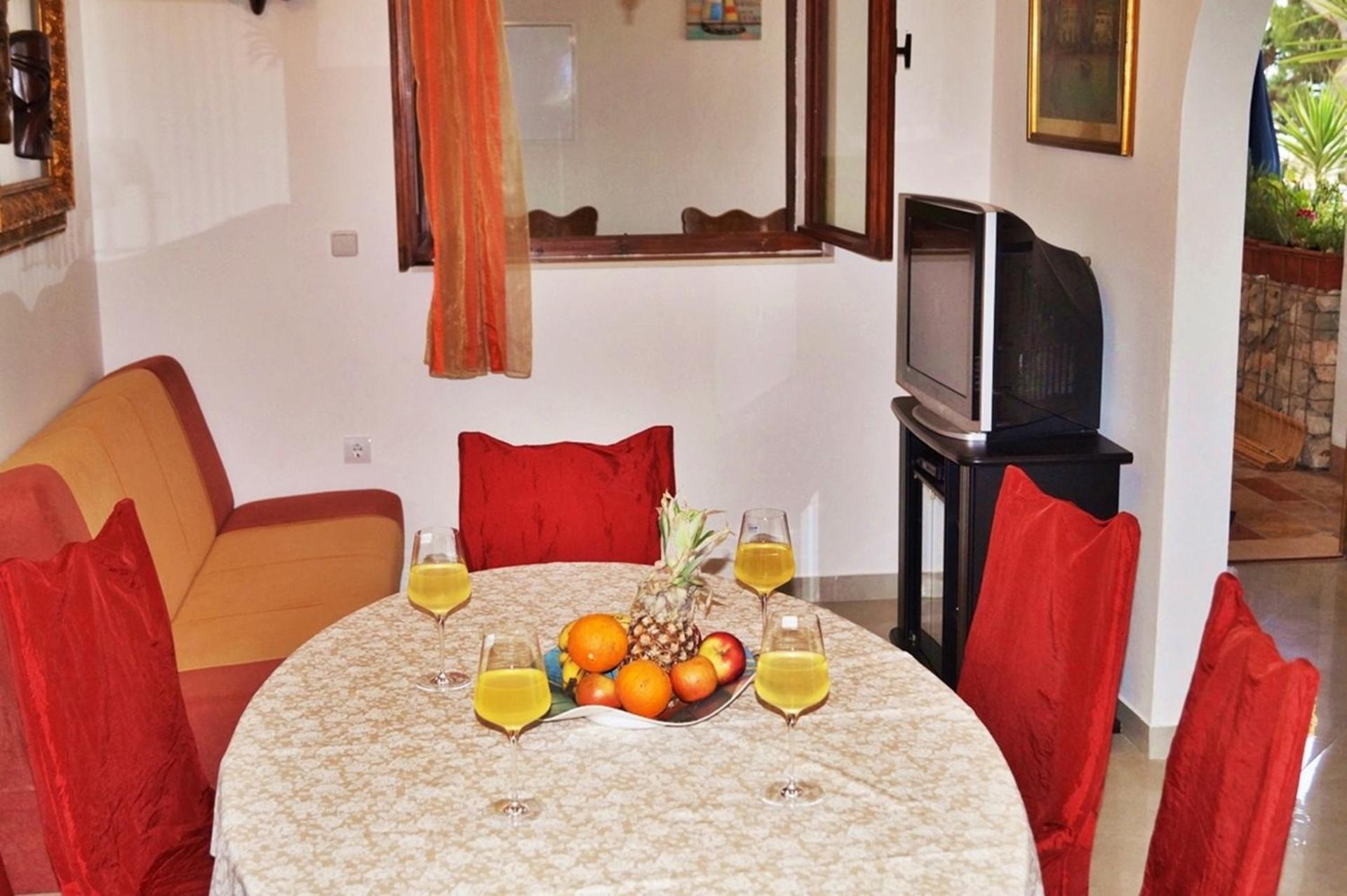 Apartments By The Sea Krilo Jesenice, Omis - 15145 Jesenice  Zimmer foto
