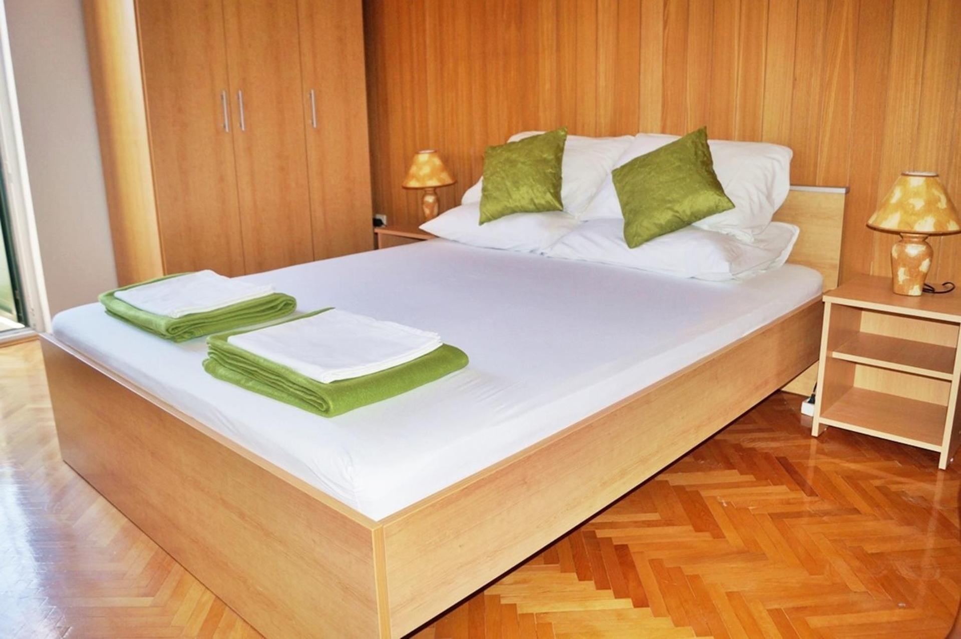 Apartments By The Sea Krilo Jesenice, Omis - 15145 Jesenice  Zimmer foto